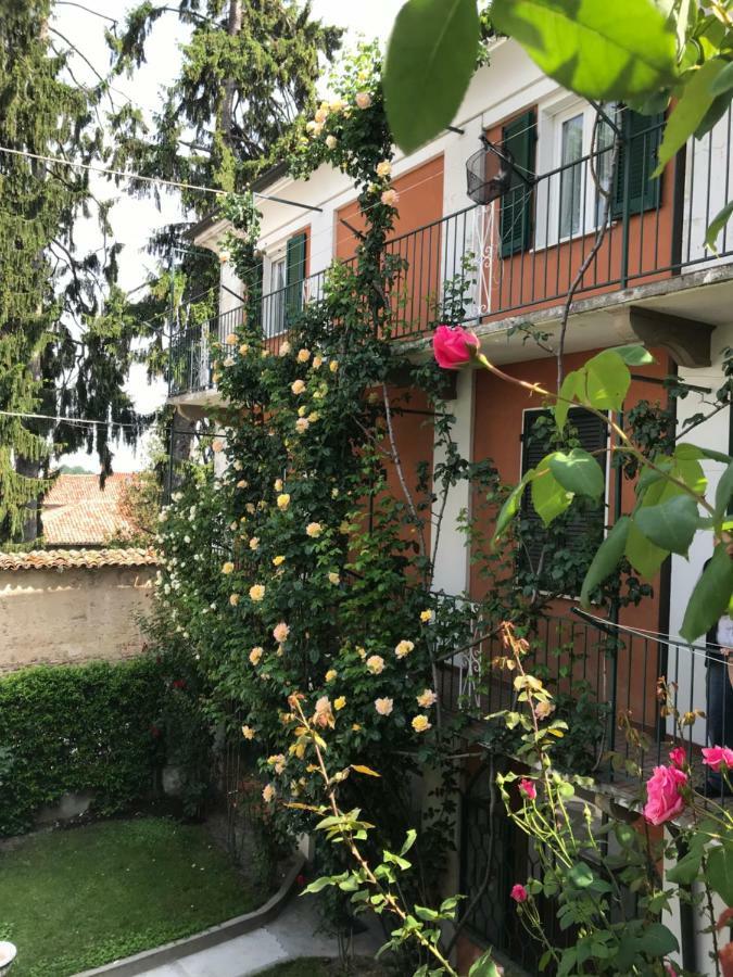 Bed & Roses “Gege” Apartment La Morra Exterior foto